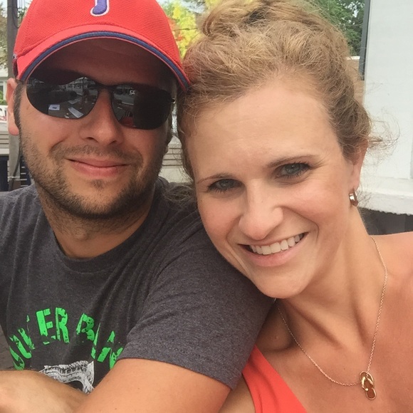 Meet your Posher, Stacey - Picture 2 of 4